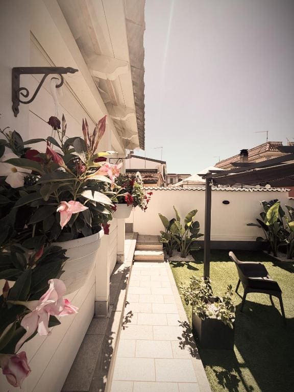Kalasó Design Guest House - Rome Airport - View 2