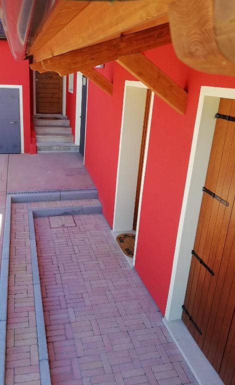 Karingo House - View 7