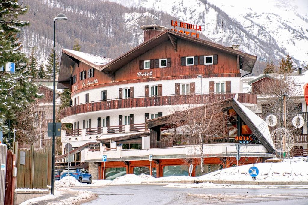 Hotel La Betulla - Main view