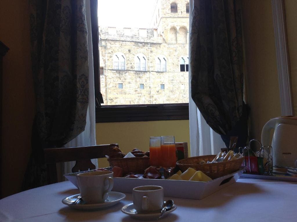 La Casa Del Garbo - Luxury Rooms & Suite - View 4