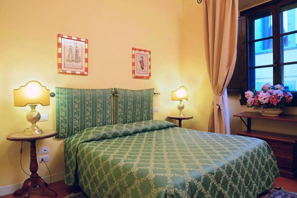 La Casa Del Garbo - Luxury Rooms & Suite - View 5