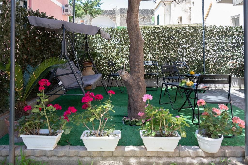 La Magnolia Rooms - View 5