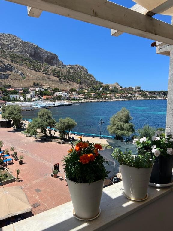La Piazzetta a Mare Holiday House - View 4