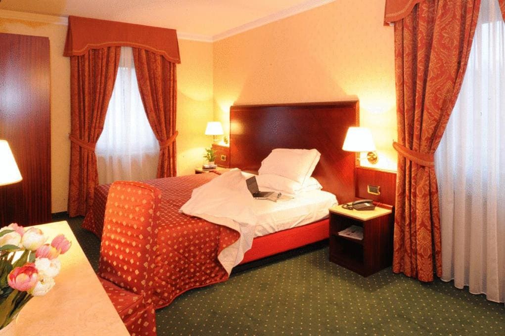 Hotel La Spia D'Italia - View 2