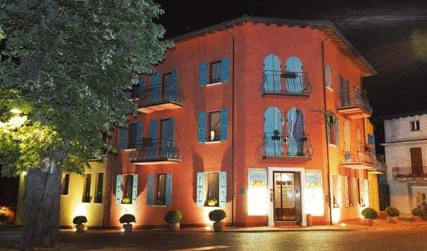 Hotel La Spia D'Italia - Main view