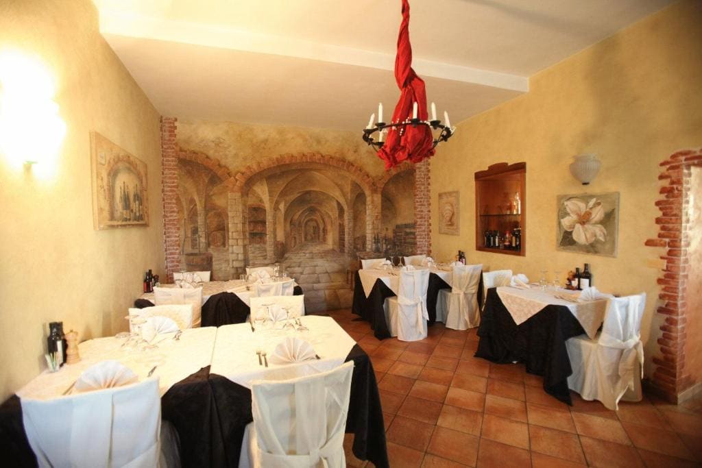 Manuela Le Quattro Coppe - View 3