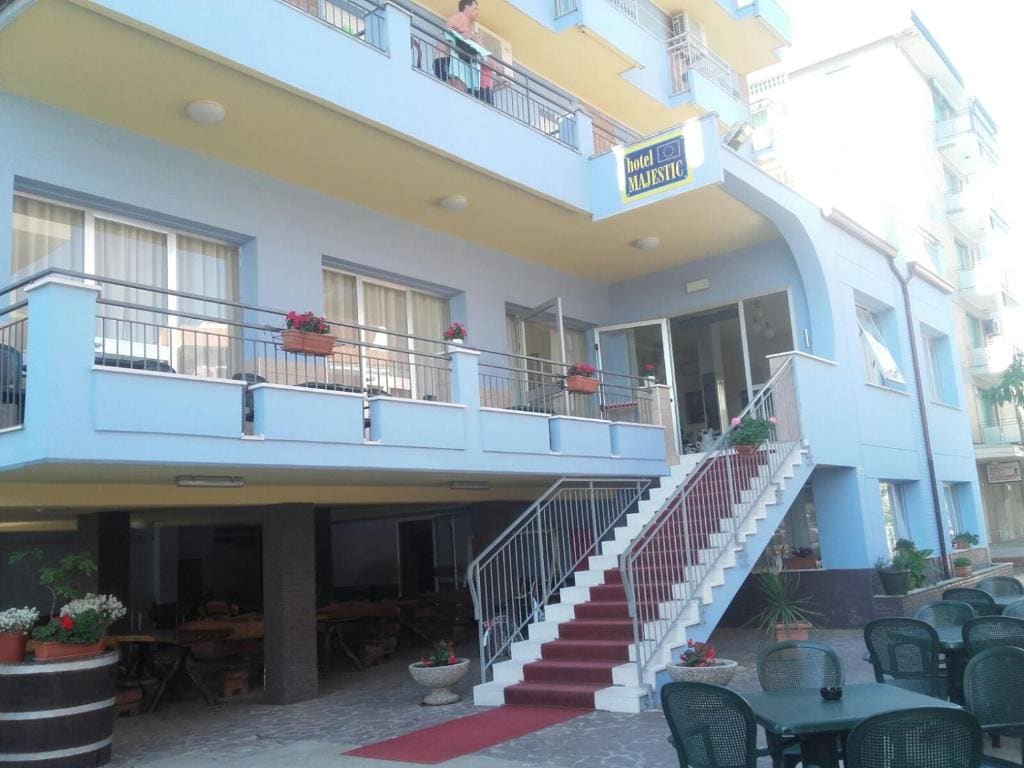 Hotel Majestic - Main view