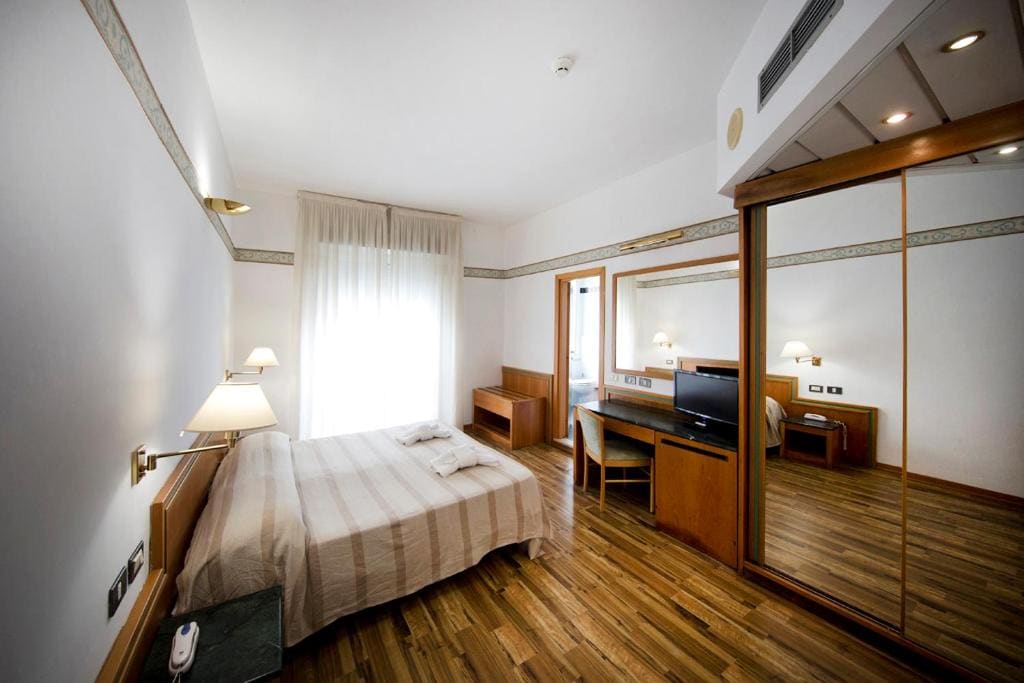 Hotel Marina Bay — Vue 6
