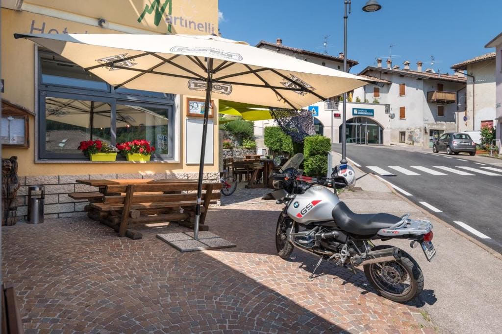 Hotel Martinelli - View 2