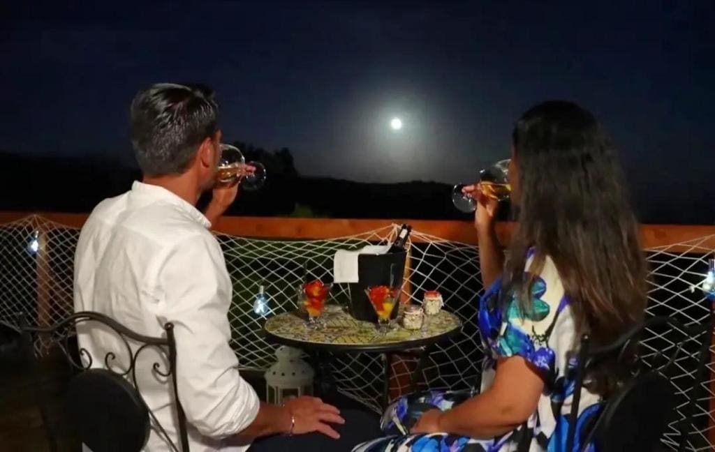 Moonlight Bubble Room - View 3