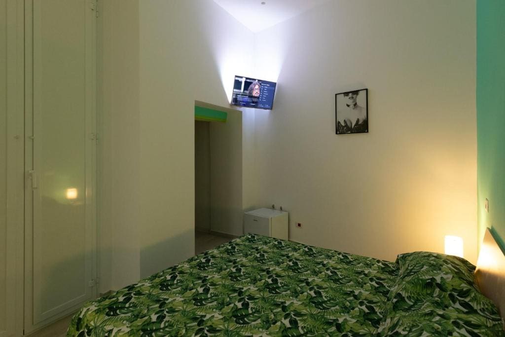 MY BRILLIANT HOME WITH JACUZZI 2 STEPS FROM St TOLEDO - View 4