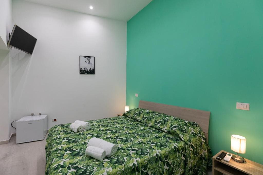 MY BRILLIANT HOME WITH JACUZZI 2 STEPS FROM St TOLEDO - View 2