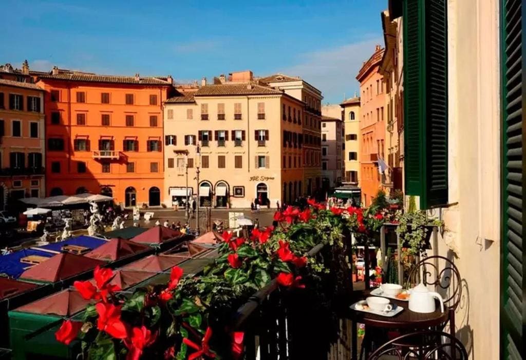 Navona Stay - View 3