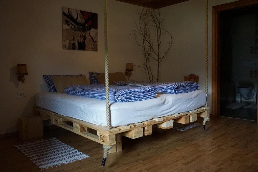 BUEHLERHOF Urlaub mit Kind & Hund, Obst-& Weingut, Brixen - View 2