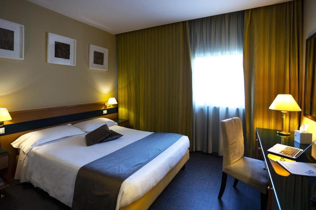 BV Hotel Oly - View 6
