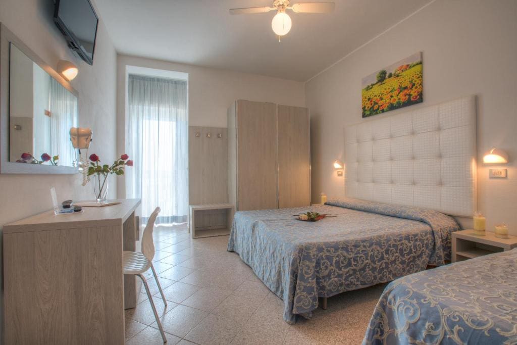 Hotel Olympia - View 5