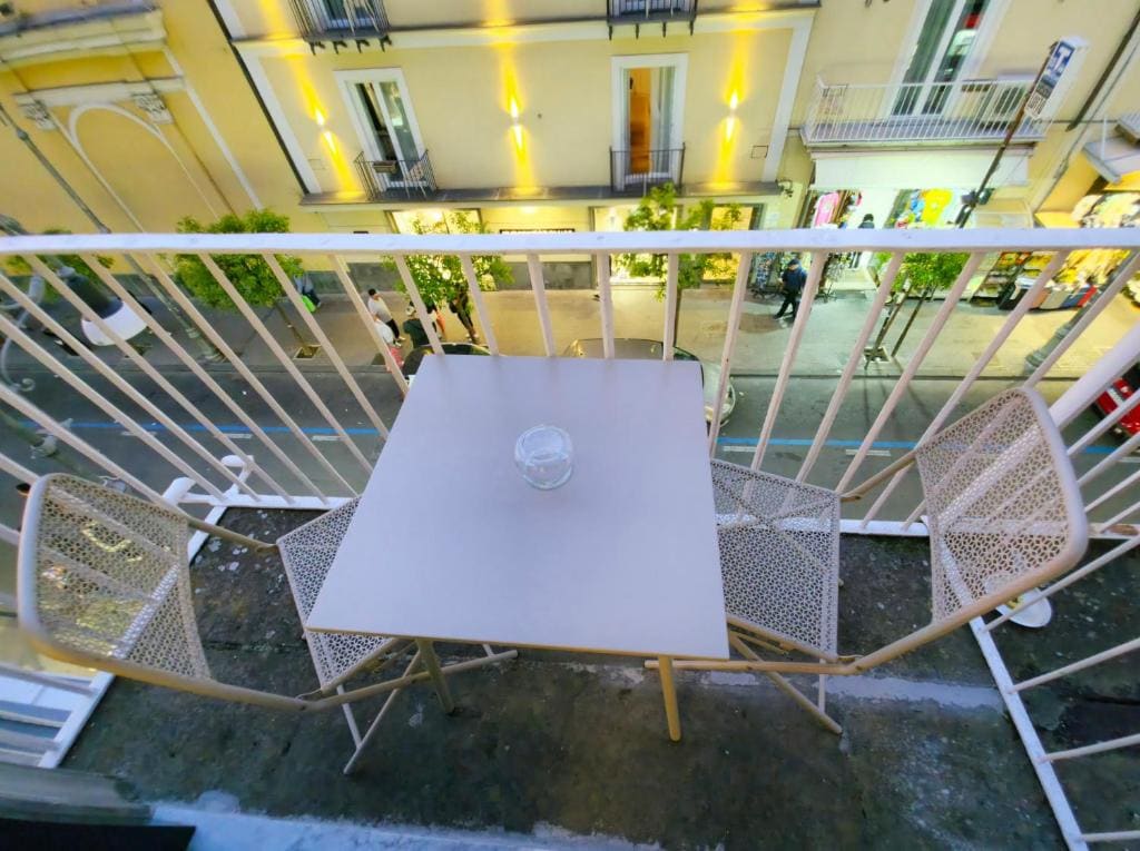 Palazzo Spasiano rooms - SORRENTO CENTER - عرض 3