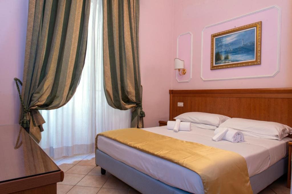 Hotel Philia - Main view