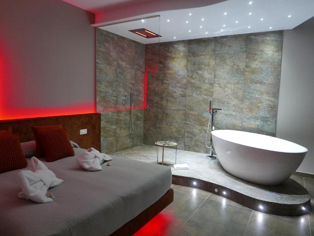 Re Lazzarone Suite - View 7