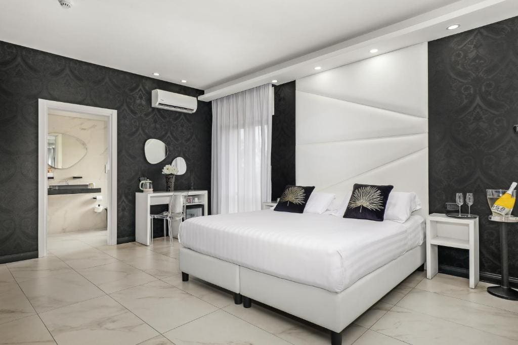 Reggia Suite Spa Hotel - View 2