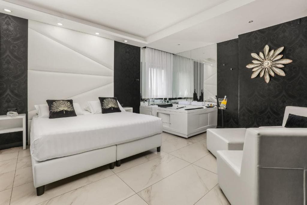 Reggia Suite Spa Hotel - View 6