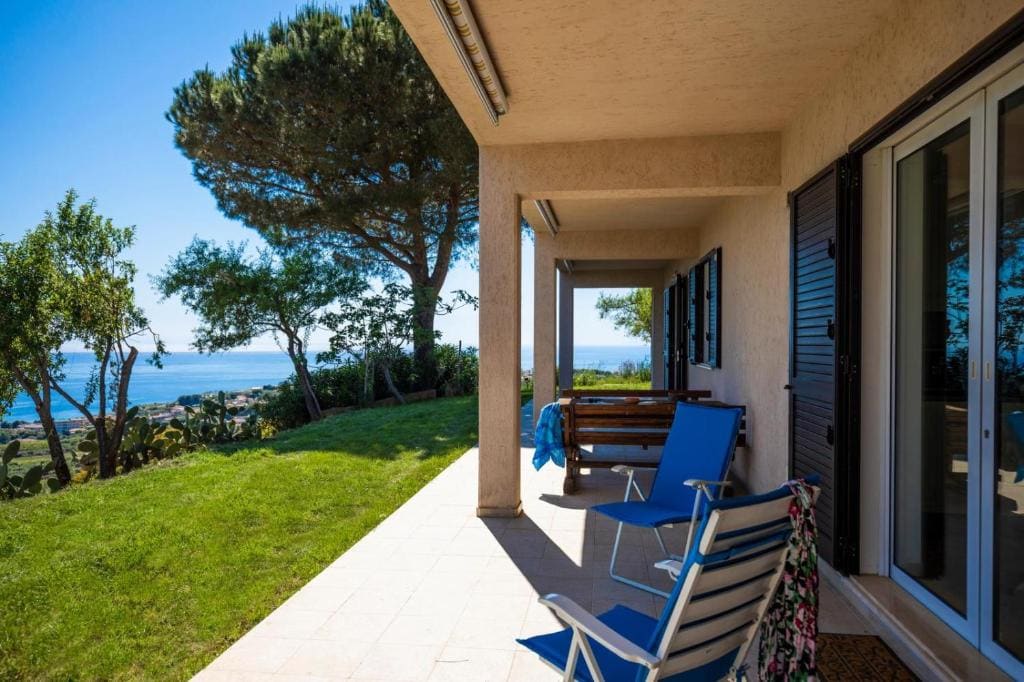 LUZIA AGRIRESORT Capo Vaticano - Main view