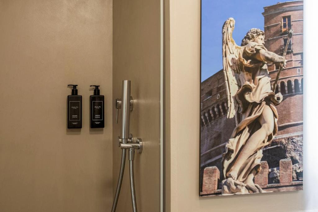 Pantheon Suites Rome 2 - View 6