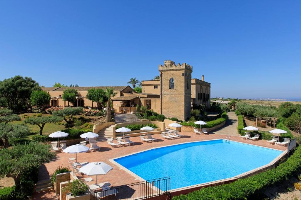 Hotel Baglio Oneto San Lorenzo Wine Resort - View 4