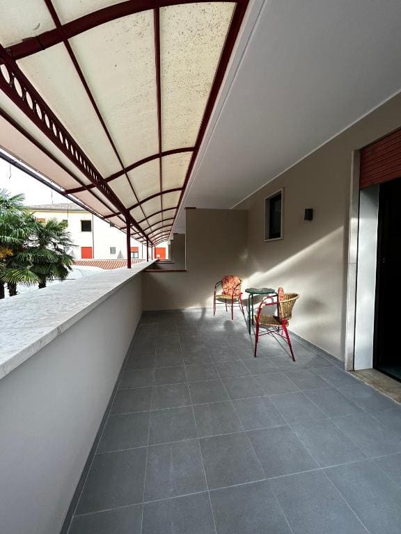Hotel Rey's - Main view