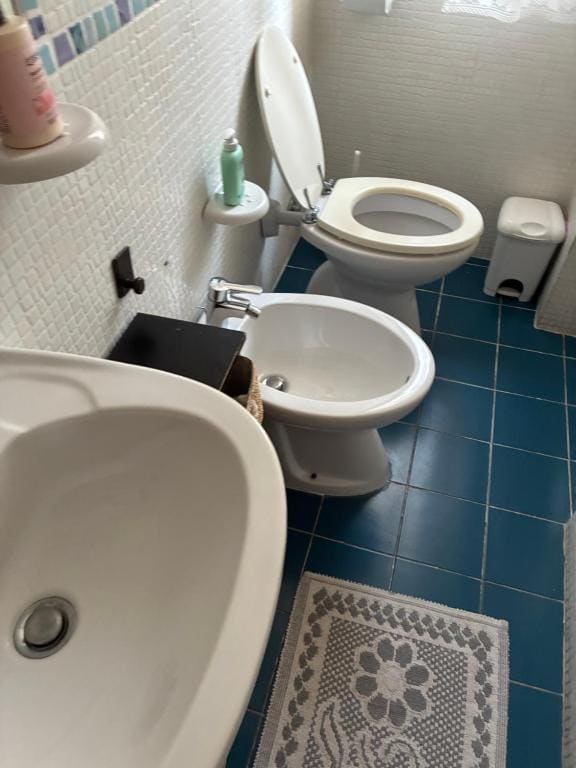 B&B Rifugio di Roma upon Metro B pvt bathroom pvt balcon - عرض 6