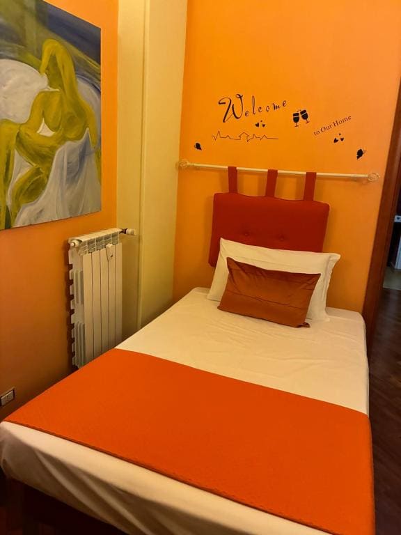 B&B Rifugio di Roma upon Metro B pvt bathroom pvt balcon - عرض 5