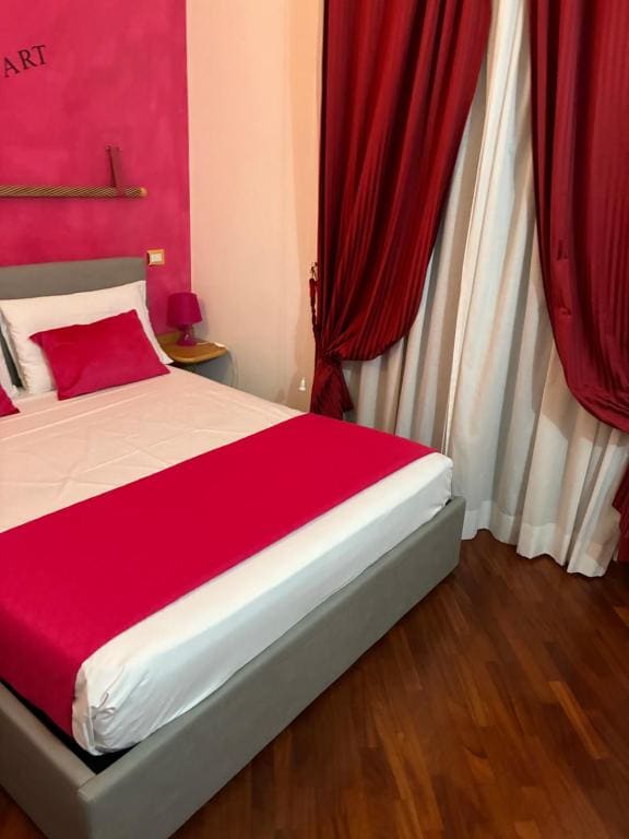 B&B Rifugio di Roma upon Metro B pvt bathroom pvt balcon - عرض 4