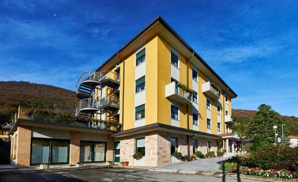 Hotel Ristorante Costa - Main view