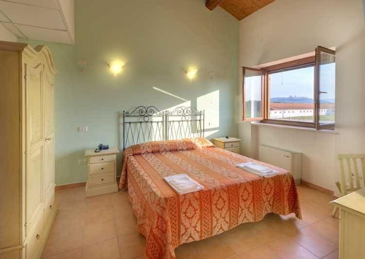 Hotel Ristorante Mira Conero - View 2
