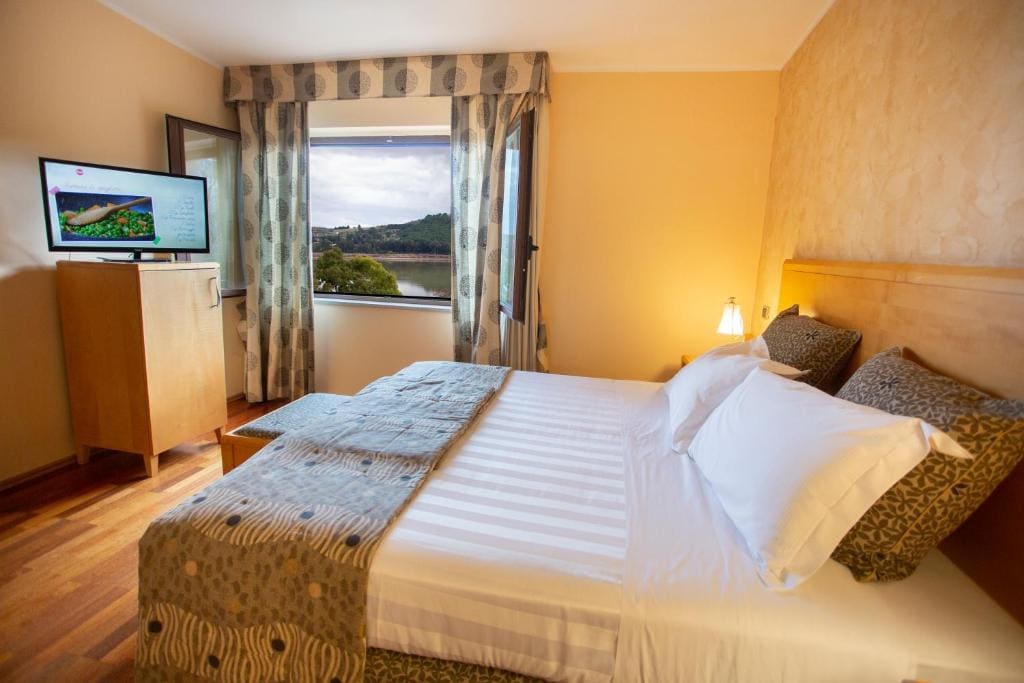 Riviera Hotel - View 7