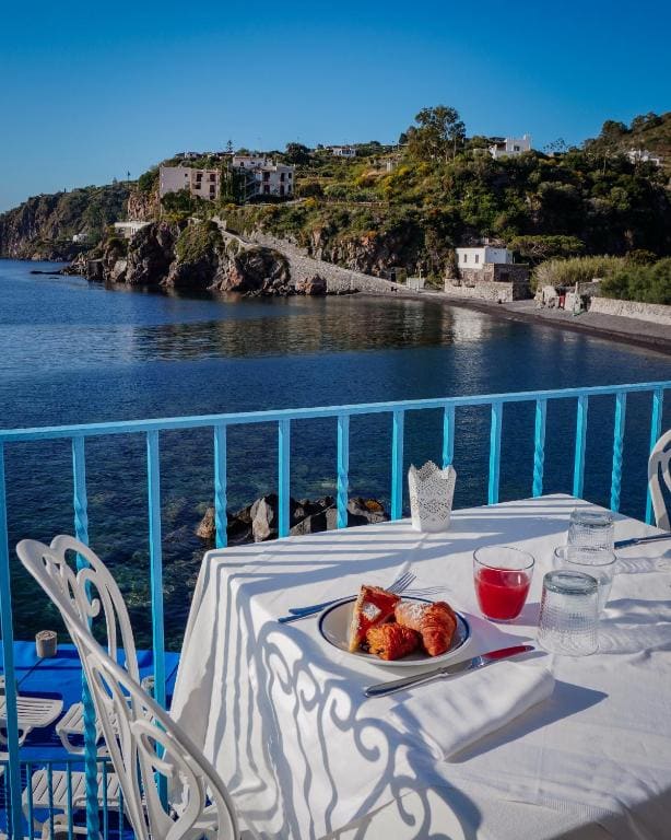 Hotel Rocce Azzurre - View 2