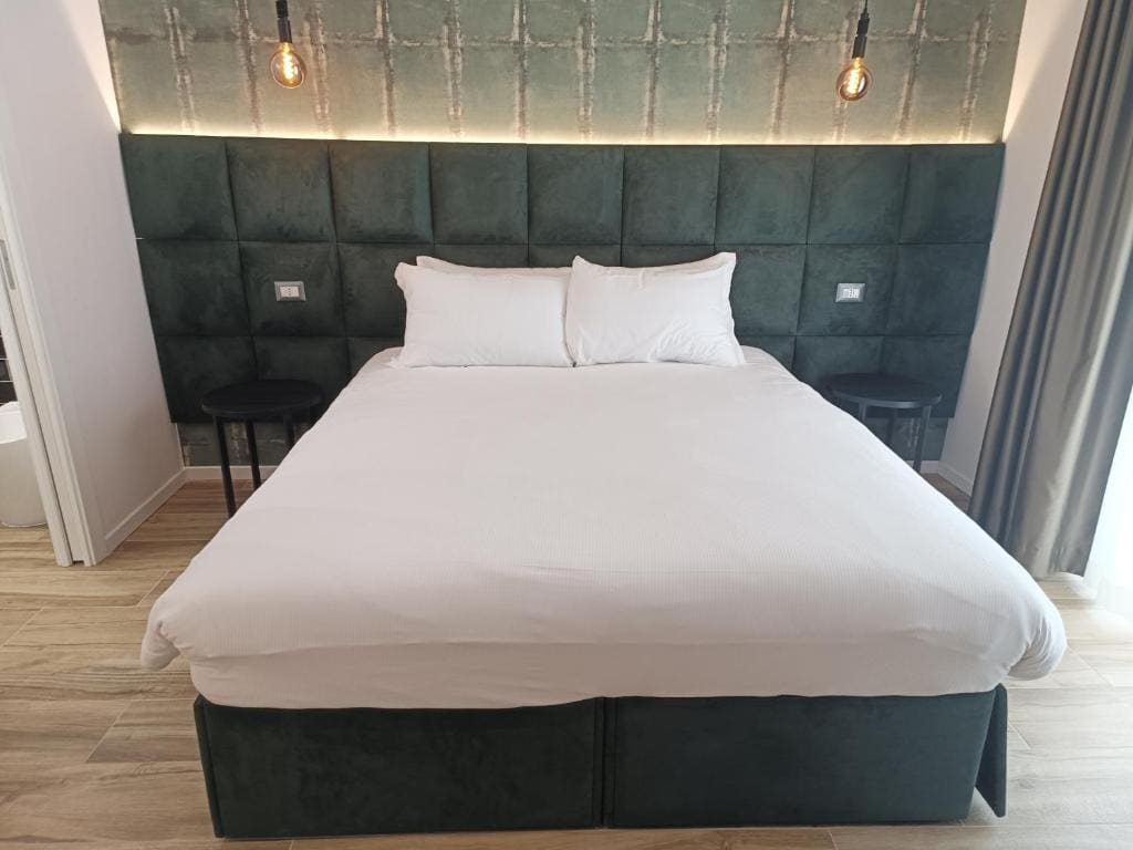 Romi Suite - View 6