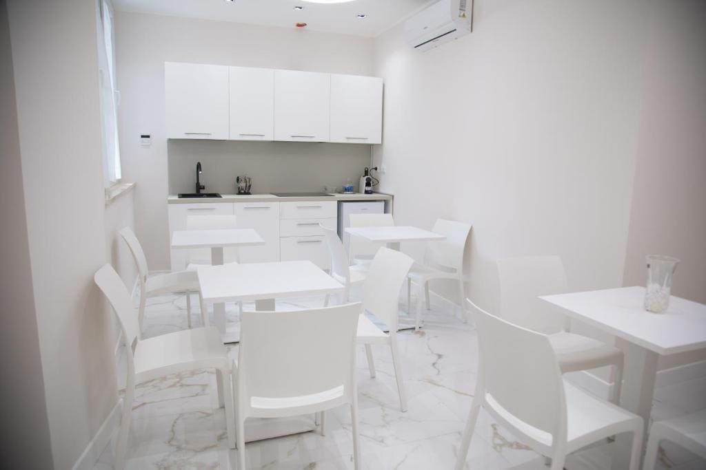 Roxy luxury house Rome - View 2