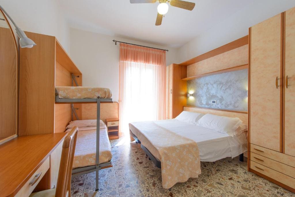Hotel Sandra - Main view