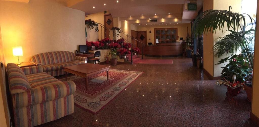 Savant Hotel - View 4