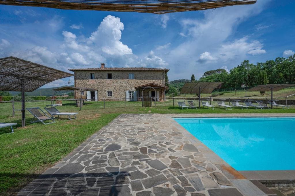Leopolda in Selvarella pool and Wi-Fi - Main view