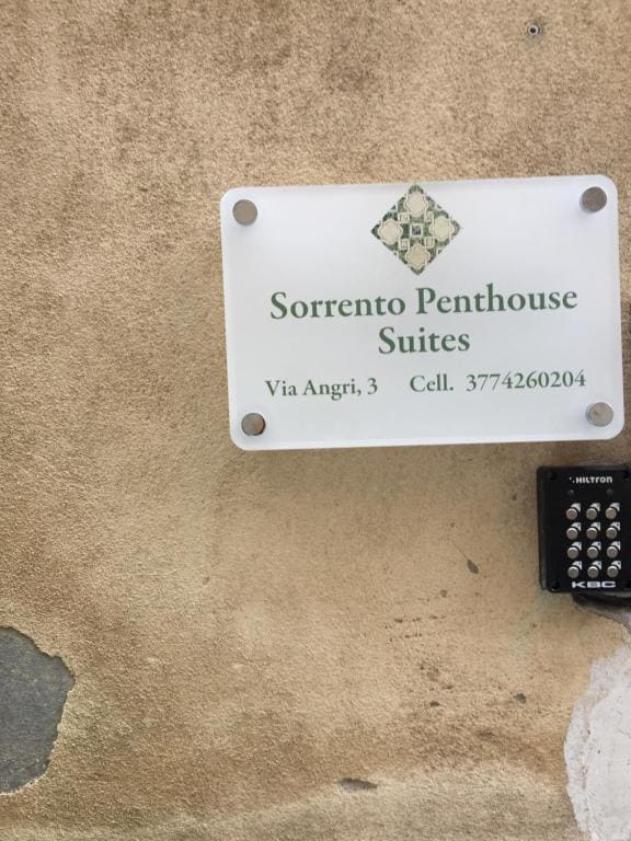 Sorrento Penthouse Suites - View 5
