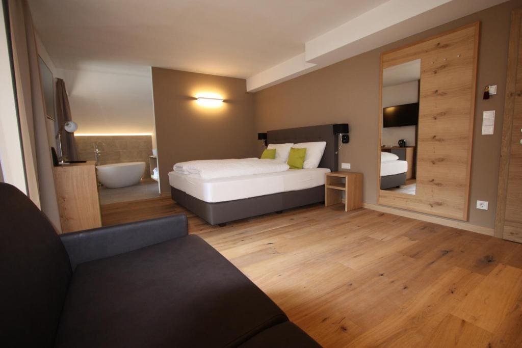 Sport Hotel - View 6