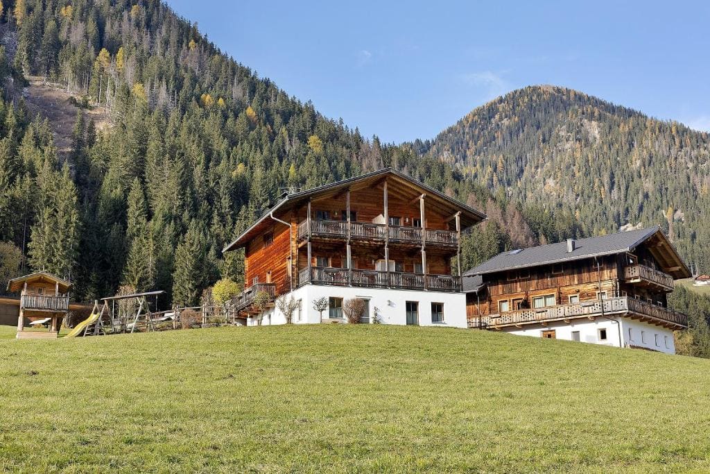 Steineggerhof - Main view