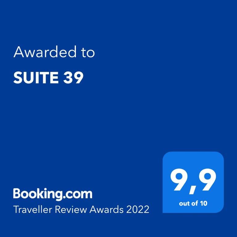 SUITE 39 - Main view