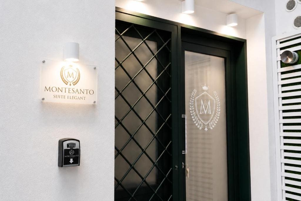 Suite Elegant nel centro di Napoli - View 2
