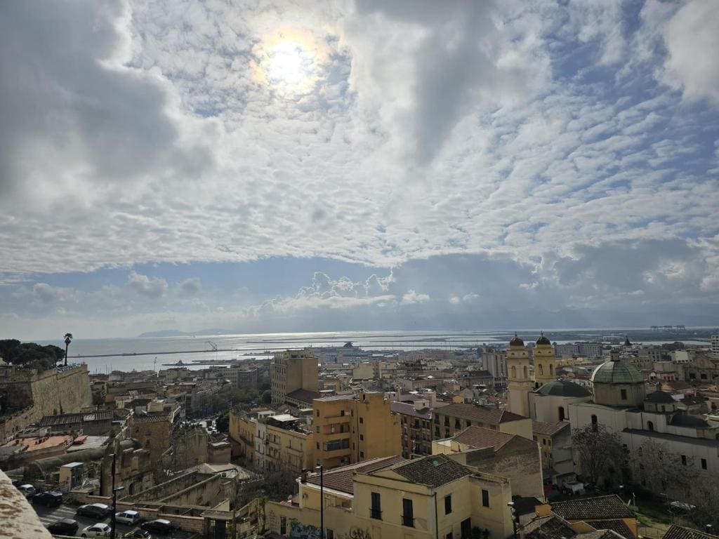 Suite nel centro storico di Cagliari - عرض 4