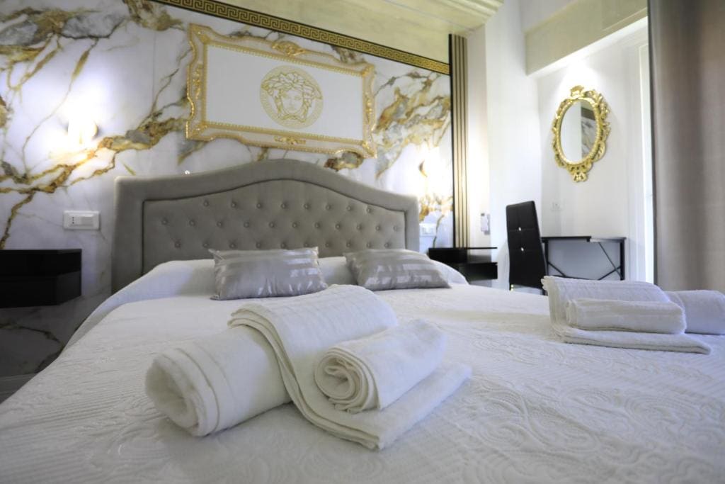 Suite Rooms Empire - Main view