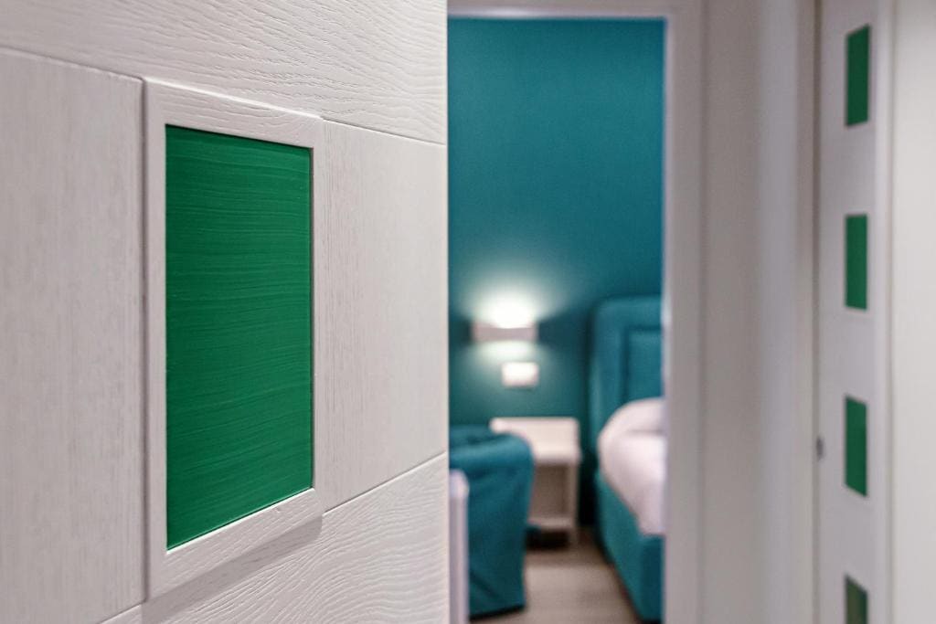 Tiffany Suites - Main view