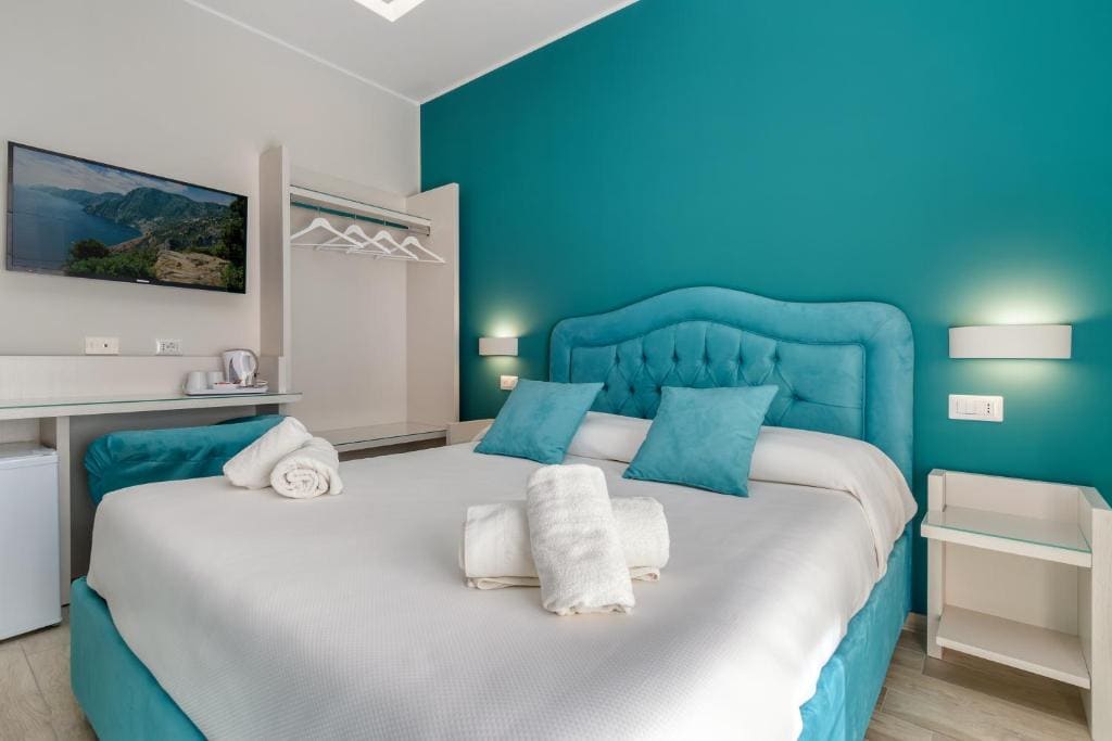 Tiffany Suites - View 3